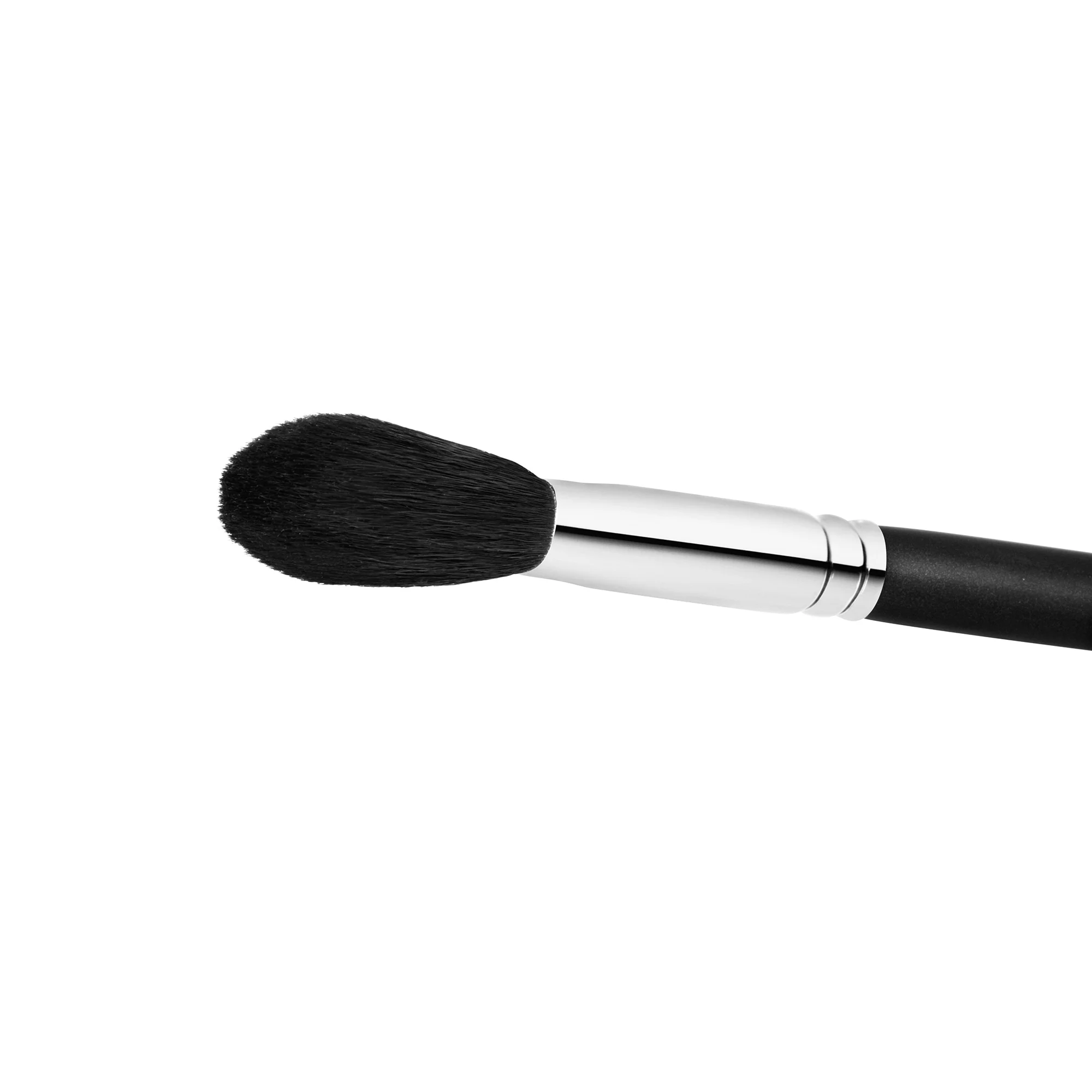 Mac 129 Synthetic Powder/Blush Brush - Image 2