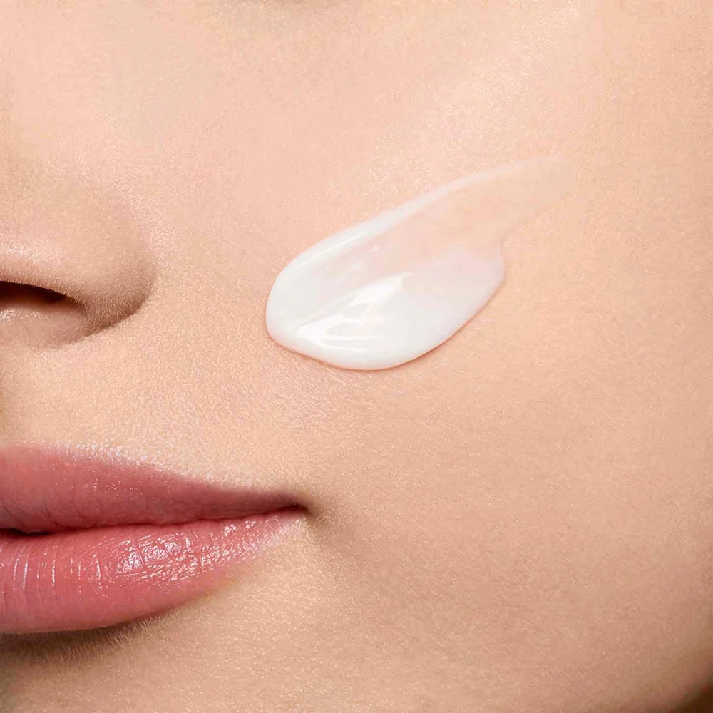 Clarins Bright Plus Gel-Crème Hydratant Anti-Taches 50 ml - Image 5