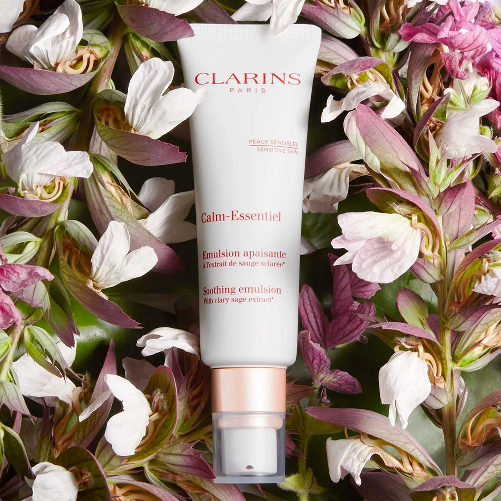 Clarins Calm-Essentiel Émulsion Apaisante 50 ml - Image 2