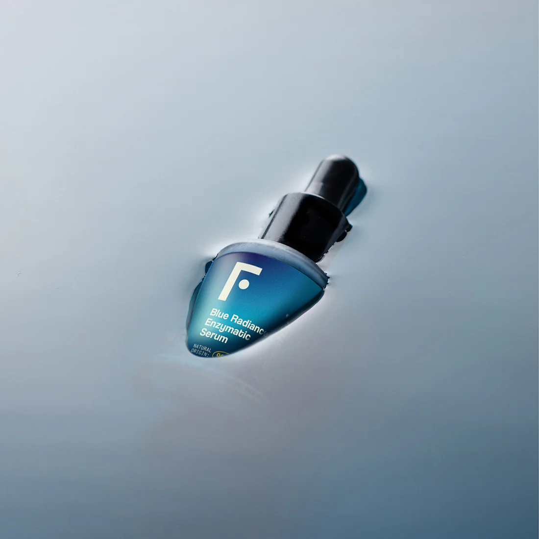FRESHLY Blue Radiance Enzymatic Serum 30 ml - Image 5
