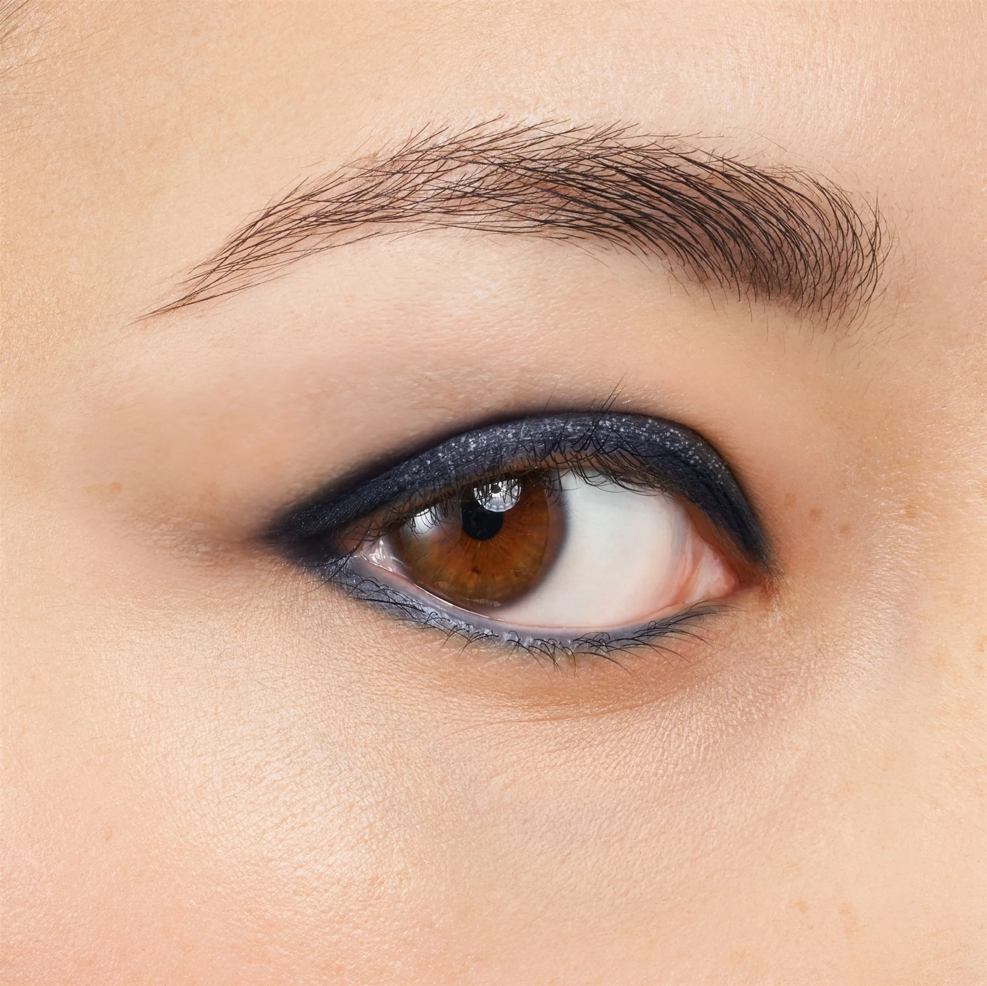 L’ORÉAL PARIS Le Shadow Stick Ombretto 300 Cosmic Bleu - Image 5