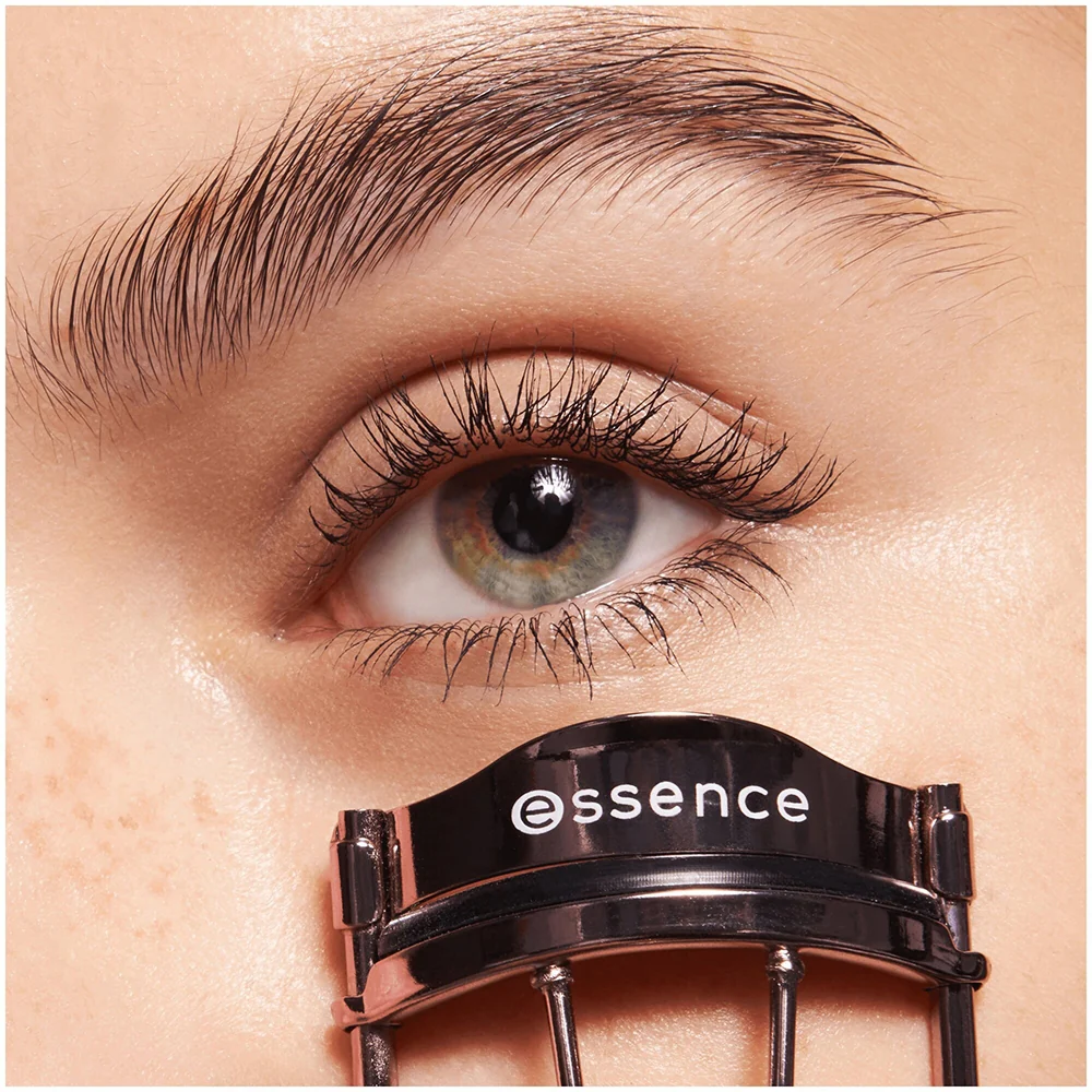 Essence Lash Curler 01 All-up - Image 3