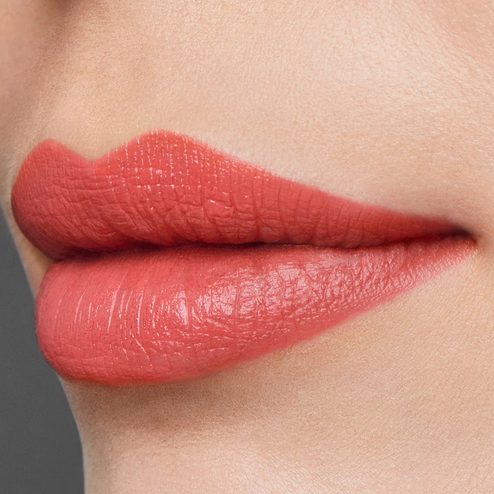 Estee Lauder Pure Color Creme Lipstick 260 Eccentric - Image 2
