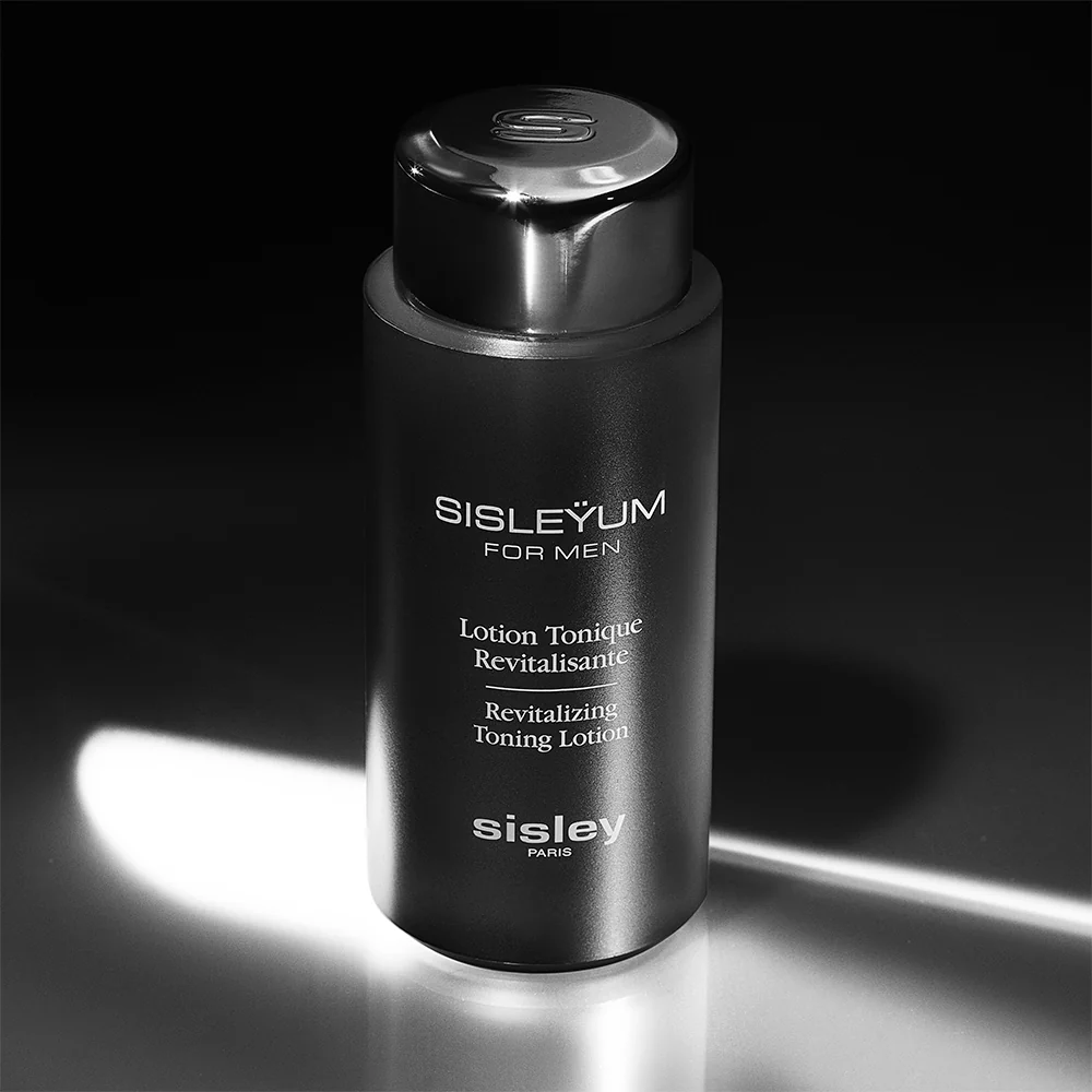 Sisley Sisleÿum For Men Lotion Tonique Revitalisante 150 ml - Image 4